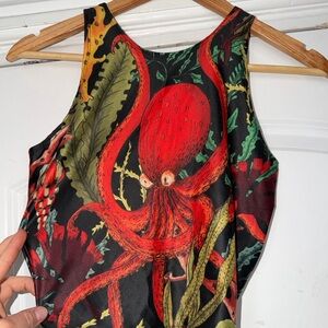 Octopus Print Black & Red yoga shirt